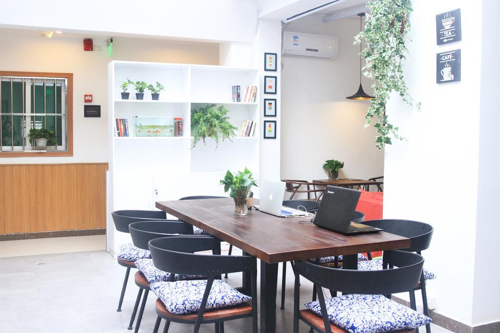 Beijing Alley International Youth Hostel Экстерьер фото