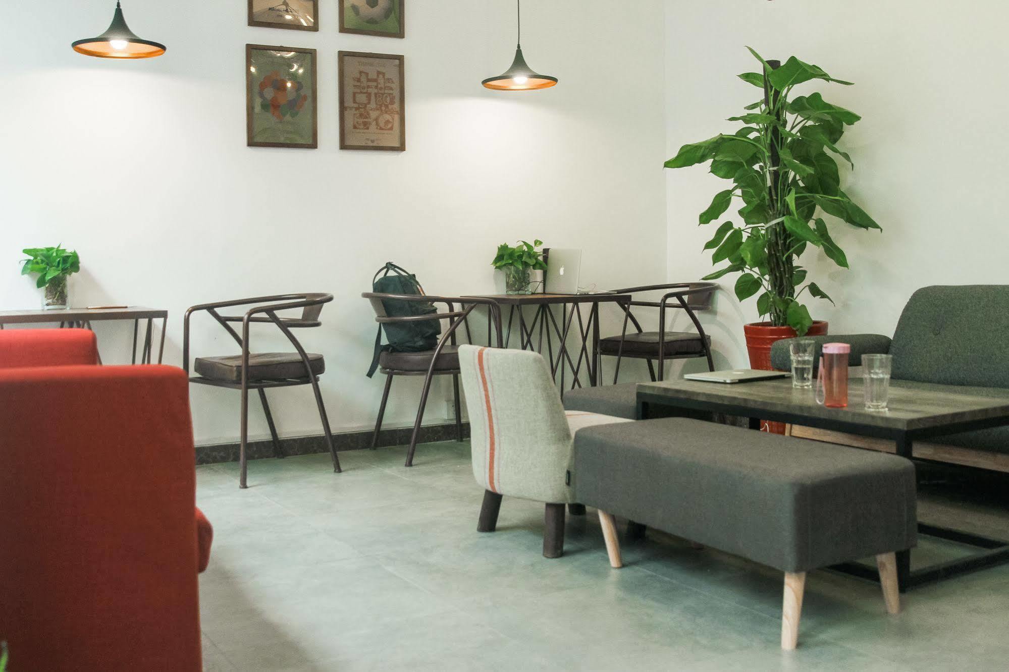 Beijing Alley International Youth Hostel Экстерьер фото