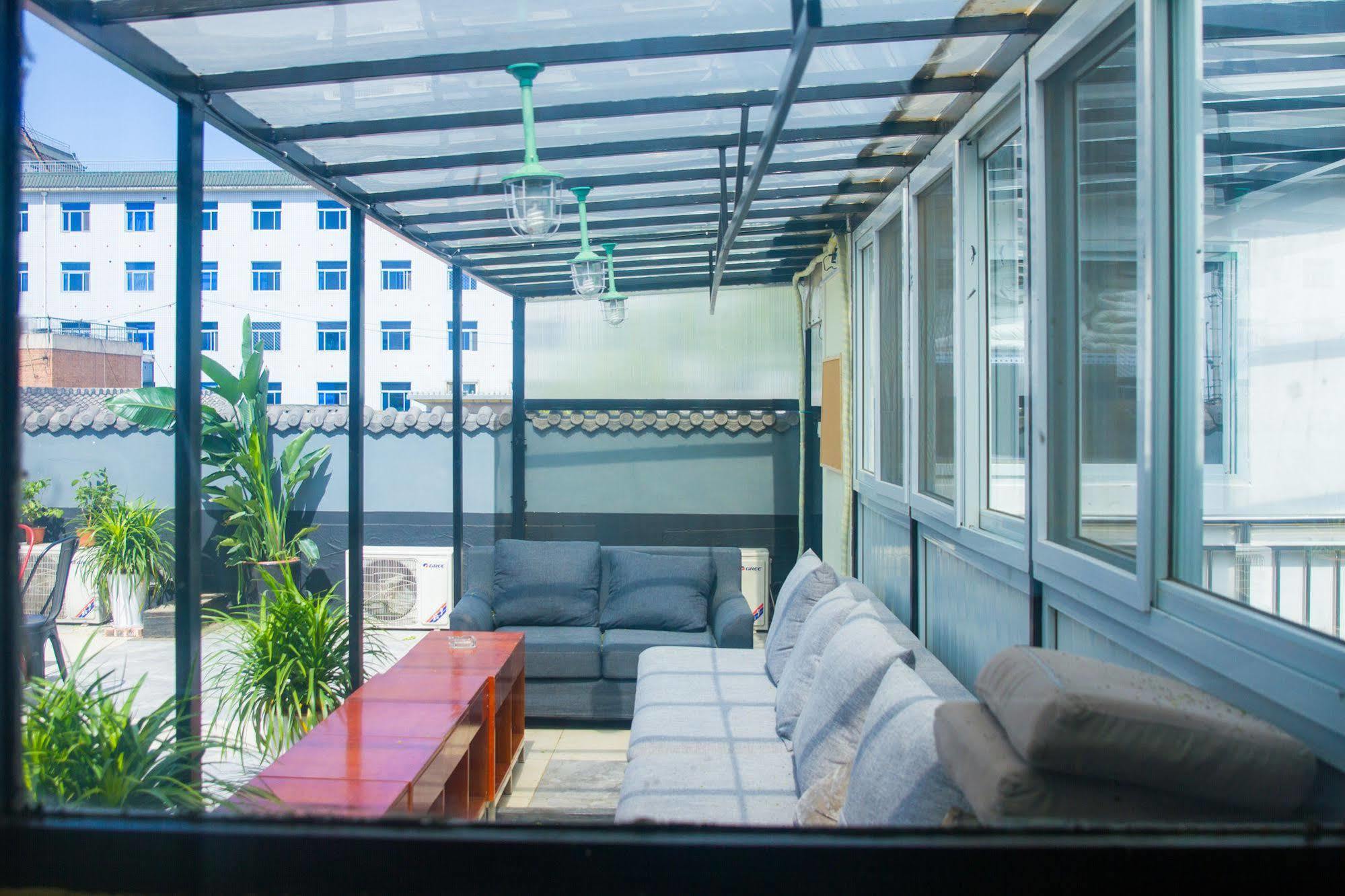 Beijing Alley International Youth Hostel Экстерьер фото