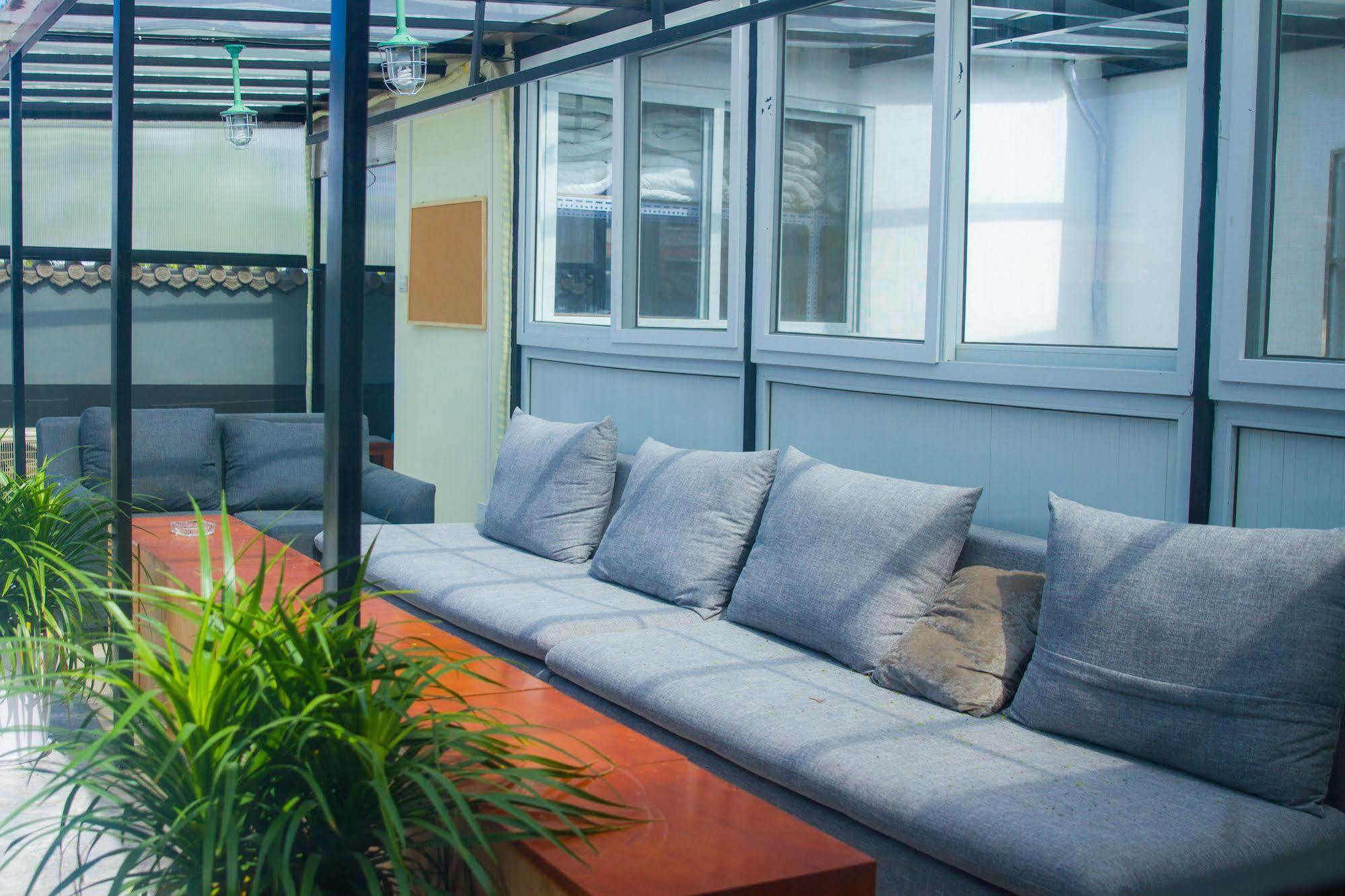Beijing Alley International Youth Hostel Экстерьер фото